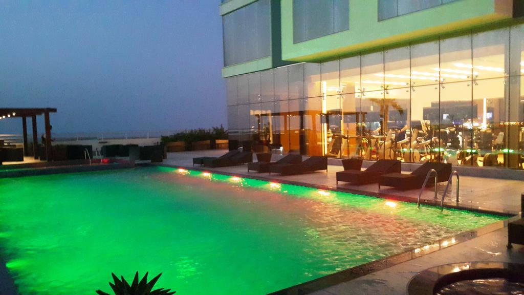 Royal Ambassador - Al Yal Suites Manáma Kültér fotó
